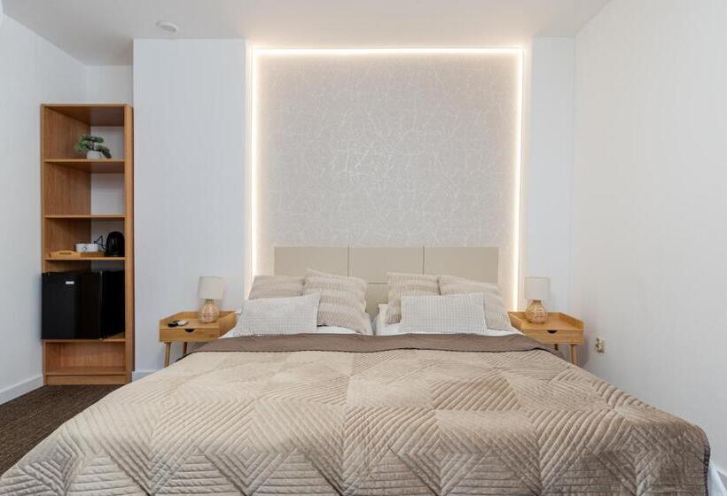 בית מלון כפרי łaziska