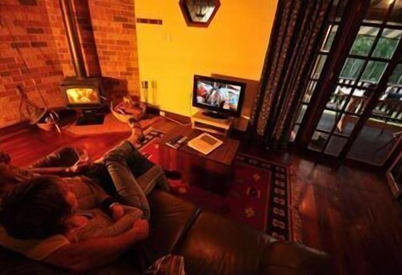 فندق Clover Cottage Country Retreat