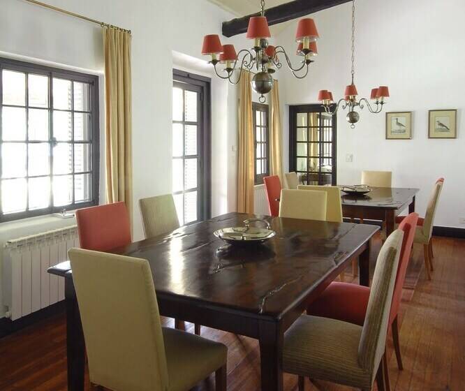 فندق Dos Lunas Horse Riding Lodge