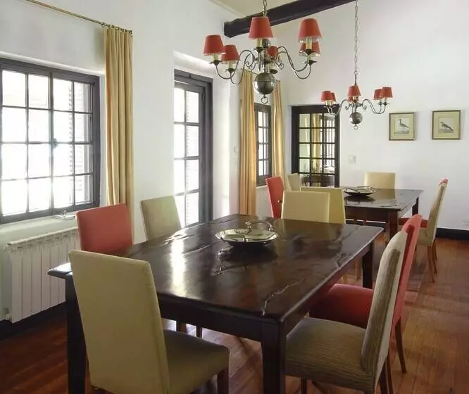 Hotelli Dos Lunas Horse Riding Lodge