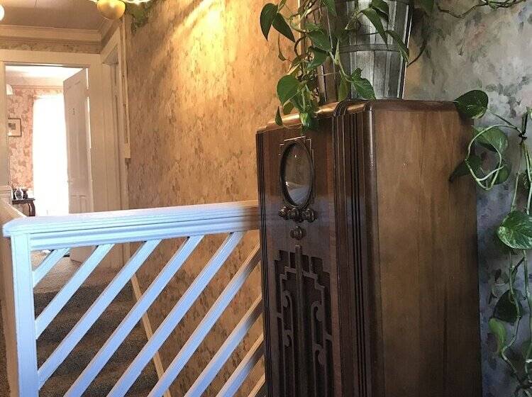 בית מלון כפרי Historic Windsor