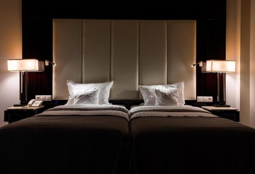 酒店 Natura Mazur Resort & Conference