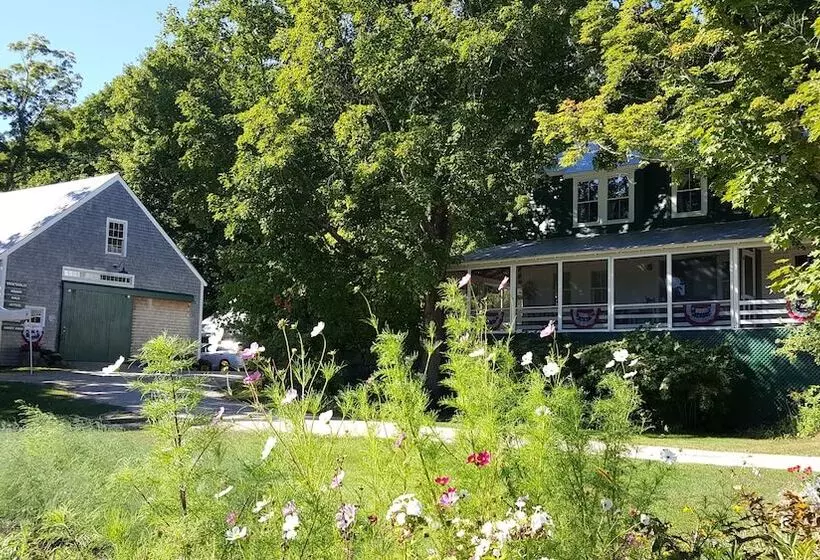 Hotelli The Farmstand Bed & Breakfast