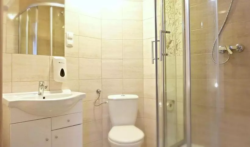 Kompleks Hotelarski Zgoda