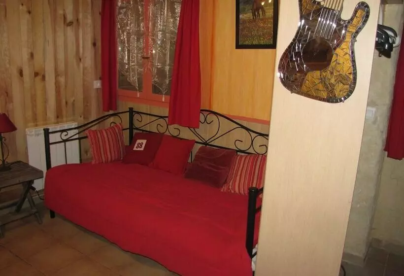 Hotelli La Grange Aux Fées