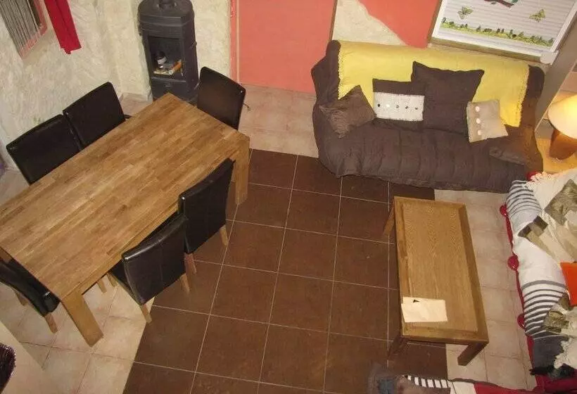 Hotelli La Grange Aux Fées