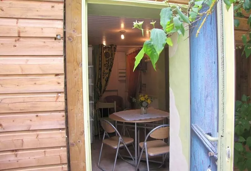 Hotelli La Grange Aux Fées