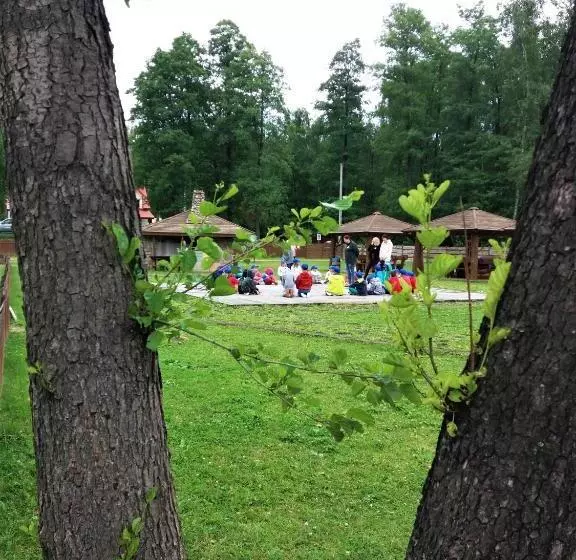 Hotelli Mazowieckie Sioło Julianówka