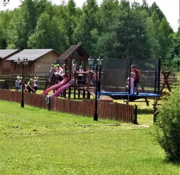 Hotelli Mazowieckie Sioło Julianówka