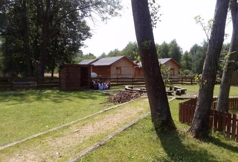 Hotelli Mazowieckie Sioło Julianówka