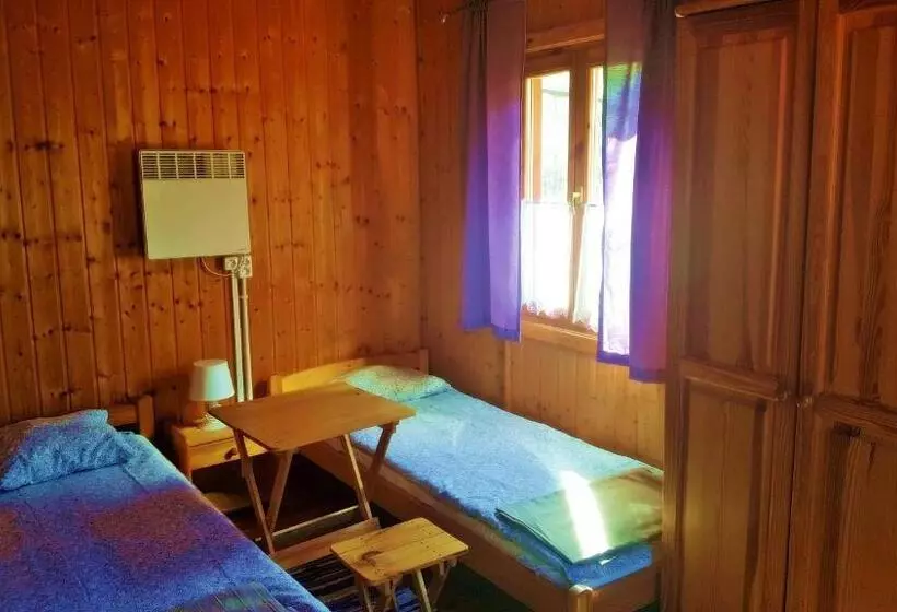 Hotelli Mazowieckie Sioło Julianówka