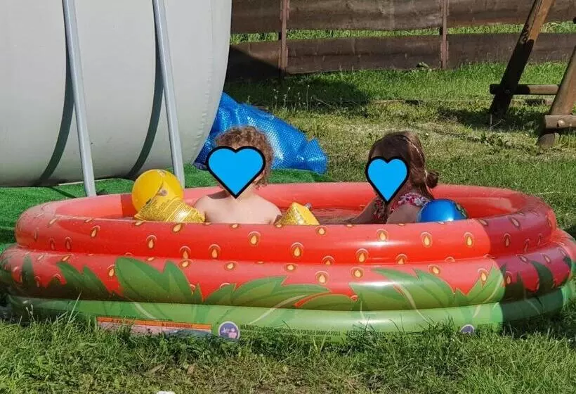 Hotelli Mazowieckie Sioło Julianówka