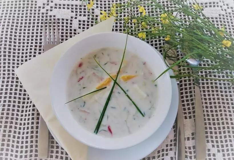 Hotelli Mazowieckie Sioło Julianówka