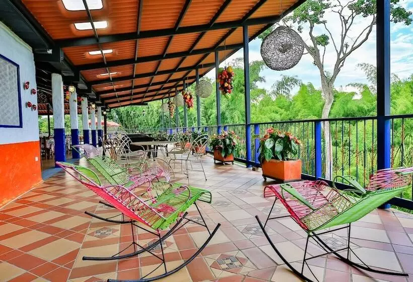 Hotelli Mi Monaco