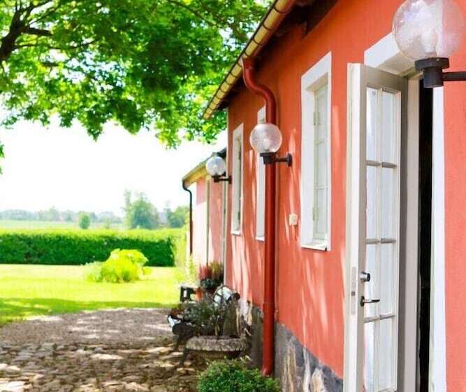 هتل östangård Bed & Breakfast