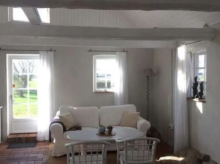 هتل östangård Bed & Breakfast