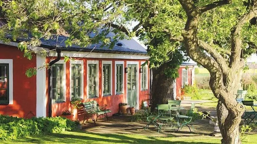 هتل östangård Bed & Breakfast