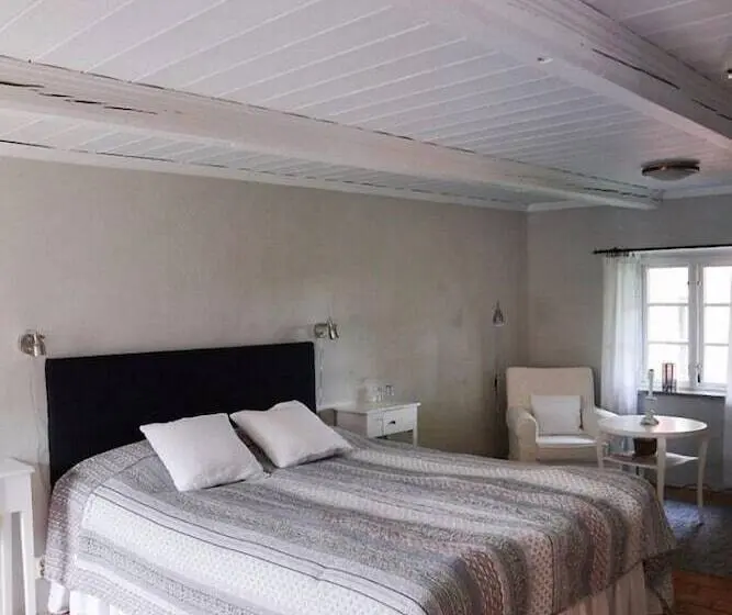 هتل östangård Bed & Breakfast