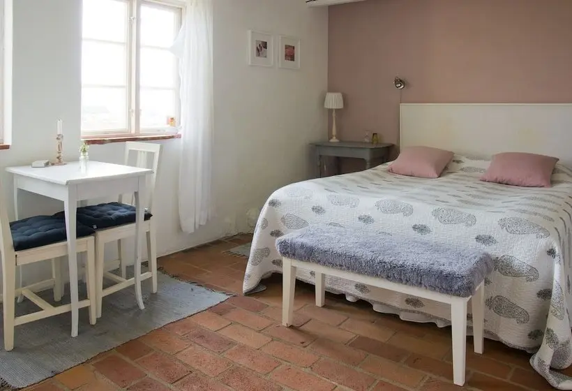 هتل östangård Bed & Breakfast