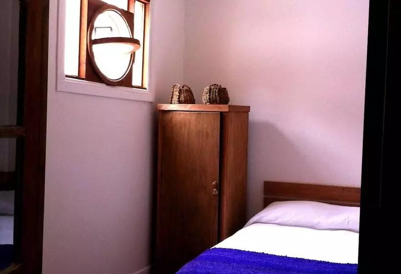 Hotelli Travesia Bed And Breakfast