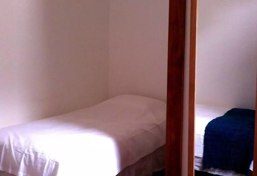 Hotelli Travesia Bed And Breakfast