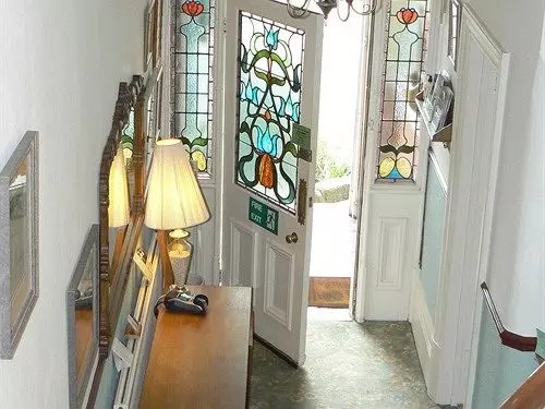 Aamiaismajoitus (B&B) Alamah Guest House