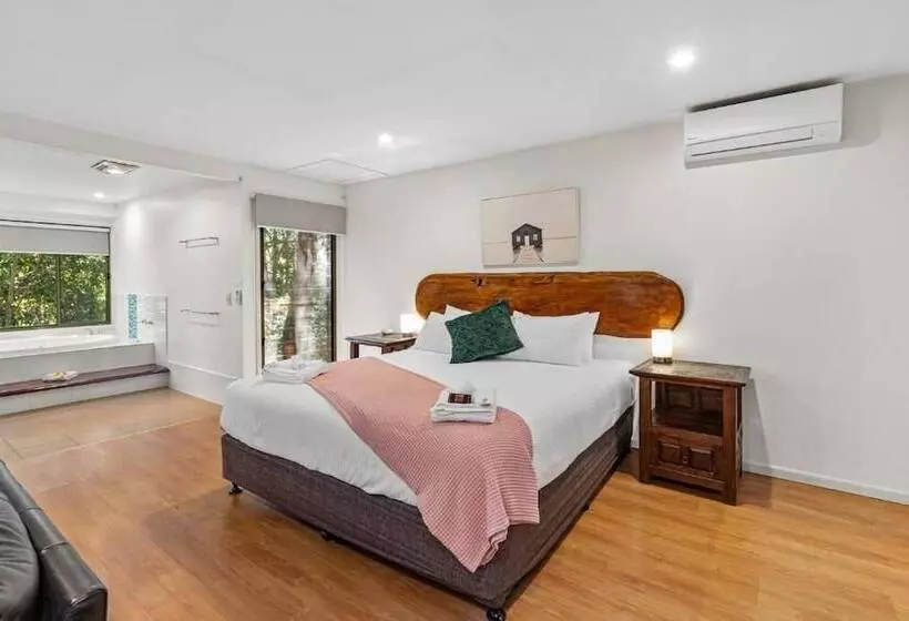 ベッドアンドブレックファースト Hunchy Hideaway