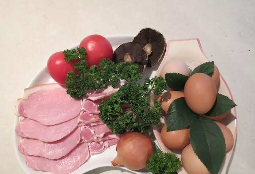 ベッドアンドブレックファースト Hunchy Hideaway