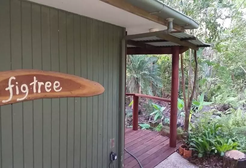 ベッドアンドブレックファースト Hunchy Hideaway