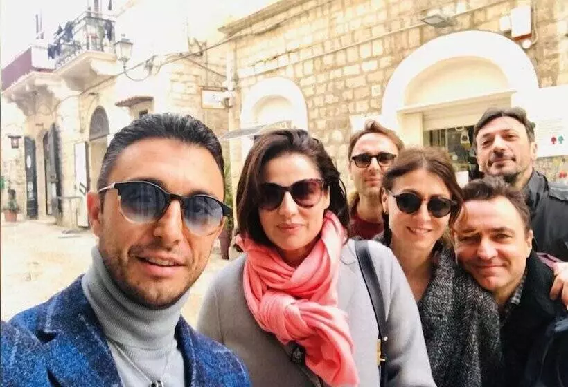 Aamiaismajoitus (B&B) Vinslounge Suite