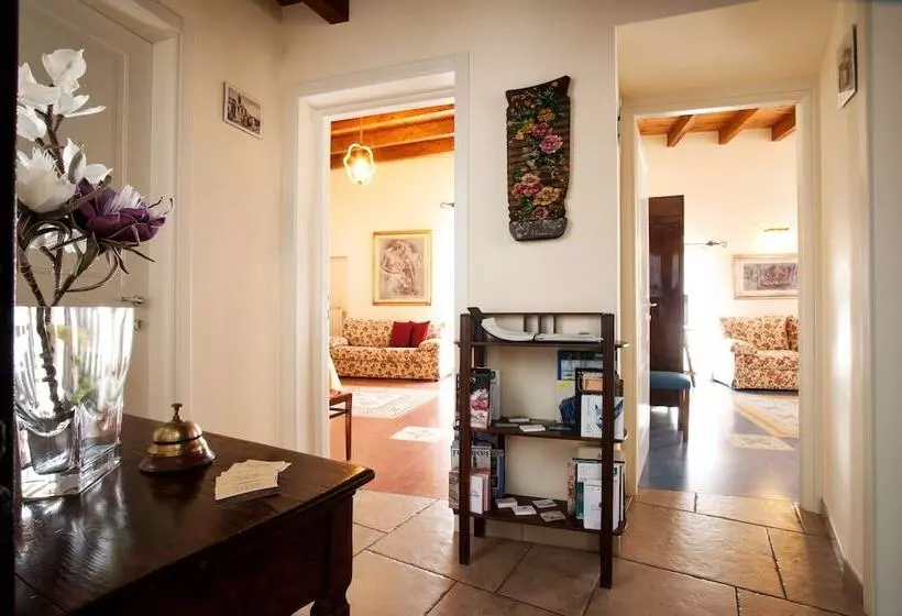 Aamiaismajoitus (B&B) Vinslounge Suite