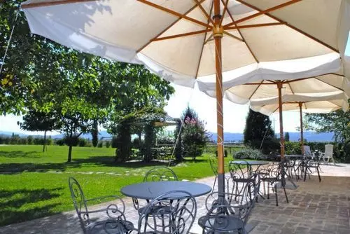 酒店 Agriturismo Le Due Torri Ponte Pazienza