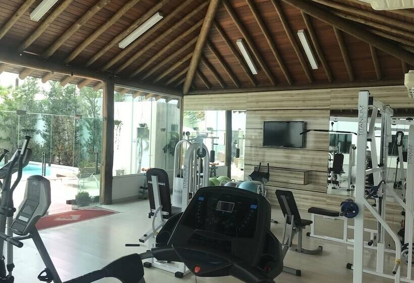 בית מלון כפרי Camaçari Plaza