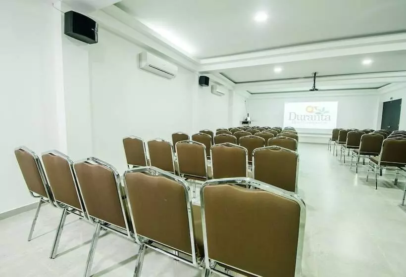 호텔 Campestre Duranta