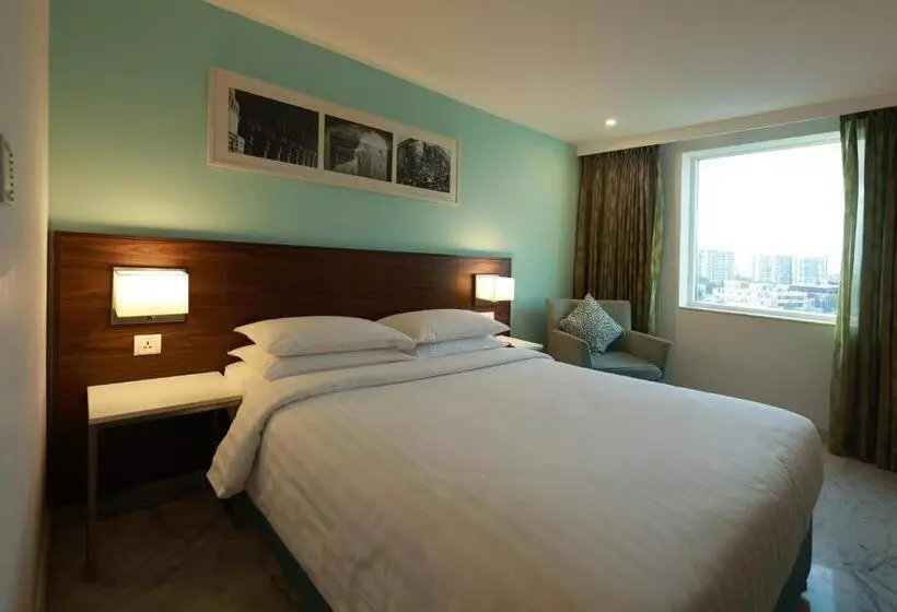 Hotel Fairfield By Marriott Pune Kharadi