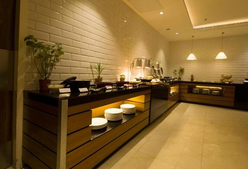 ホテル Fairfield By Marriott Pune Kharadi