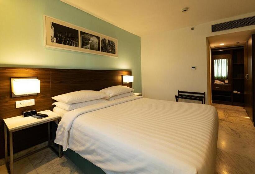 ホテル Fairfield By Marriott Pune Kharadi