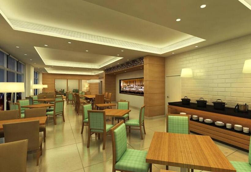 ホテル Fairfield By Marriott Pune Kharadi