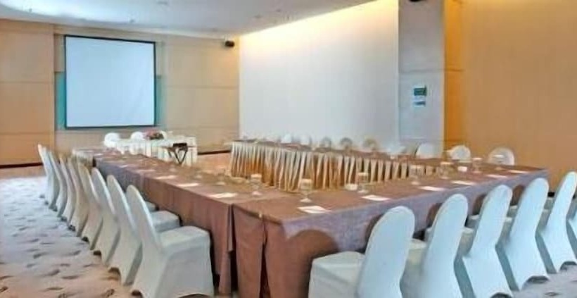 Grand Artos Hotel & Convention