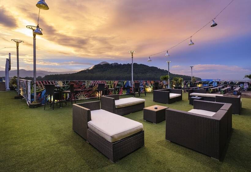 Grand Artos Hotel & Convention