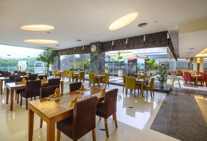 Grand Artos Hotel & Convention