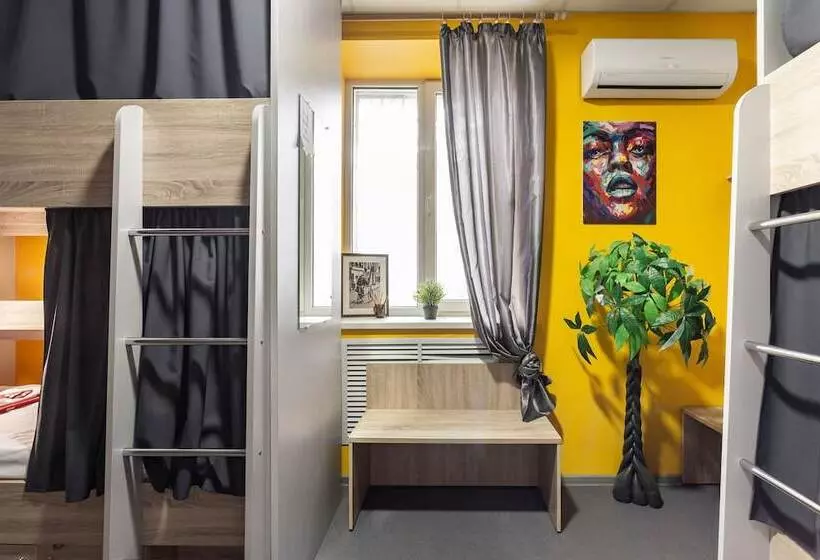 هتل Hostels Rus   Chistye Prudy