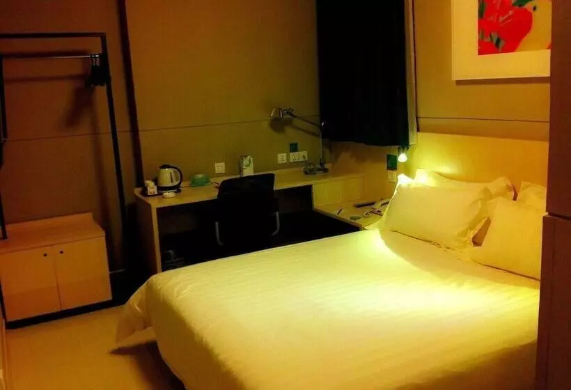 ホテル Jinjiang Inn Sanya Goldment Jiefang Road