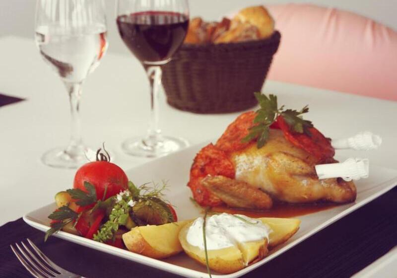 Le Grand Hotel De La Plage