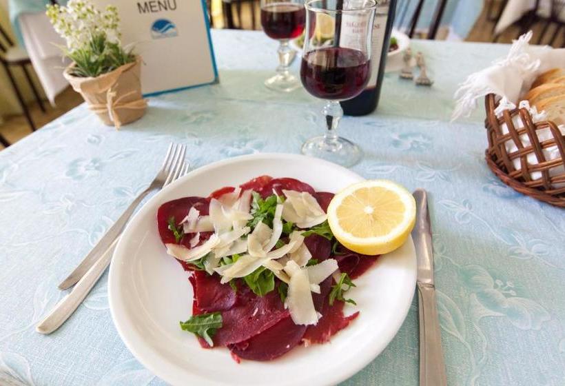 בית מלון כפרי Nevia