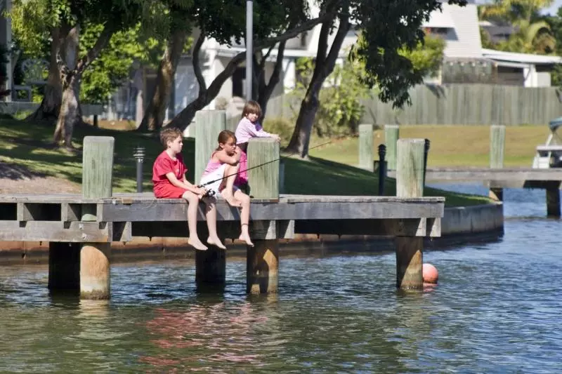 호텔 Noosa Entrance Waterfront Resort