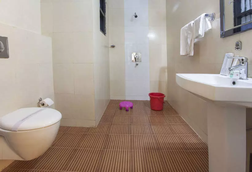 ホテル O Golf Stays Near Aravali Biodiversity Park