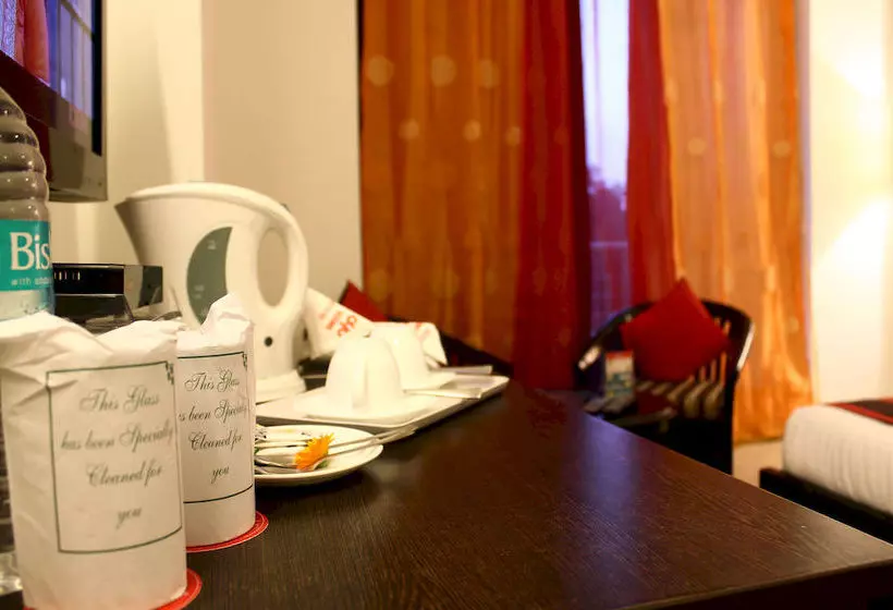 ホテル O Golf Stays Near Aravali Biodiversity Park