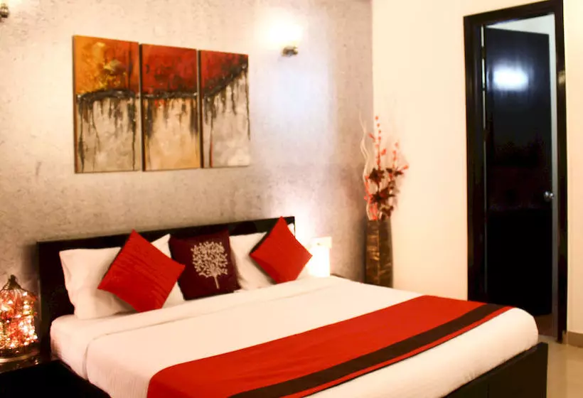 ホテル O Golf Stays Near Aravali Biodiversity Park