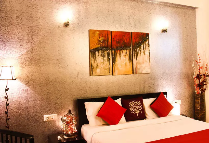 ホテル O Golf Stays Near Aravali Biodiversity Park